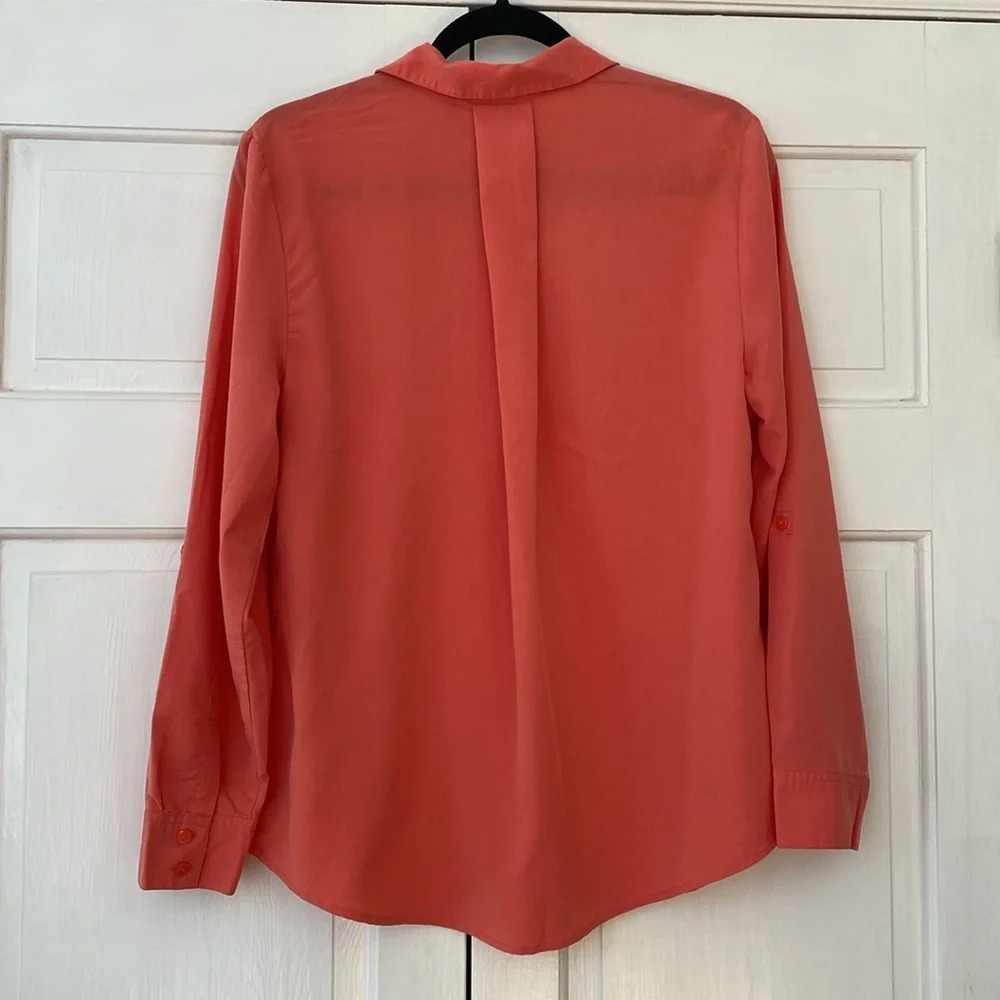 Chico’s Size 1 Solid Hidden Button Down Utility B… - image 7